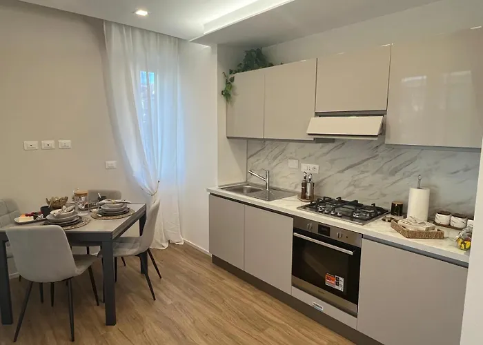 800 Mt From The Sea, 2room Apartment, Ac And Wifi