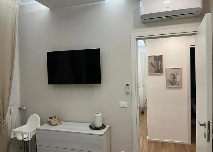 800 Mt From The Sea, 2room Apartment, Ac And Wifi * Loano