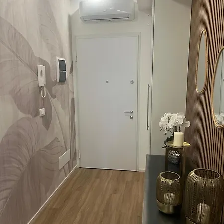 800 Mt From The Sea, 2room Apartment, Ac And Wifi